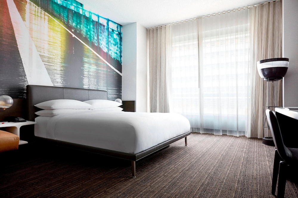 New York Marriott at the Brooklyn Bridge - photo 38
