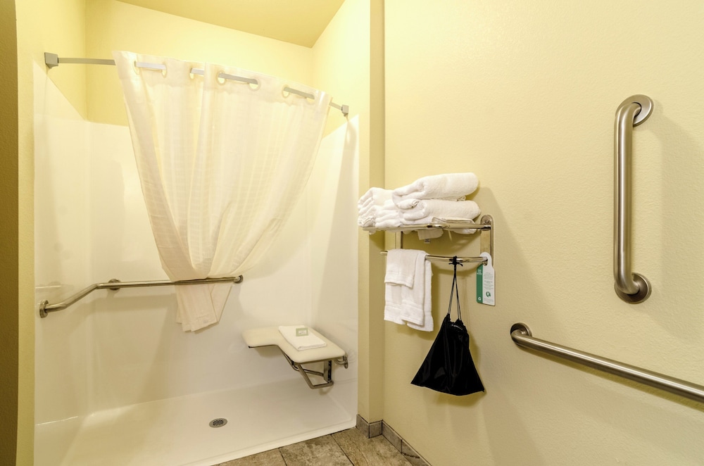 Cobblestone Hotel & Suites McCook - photo 42