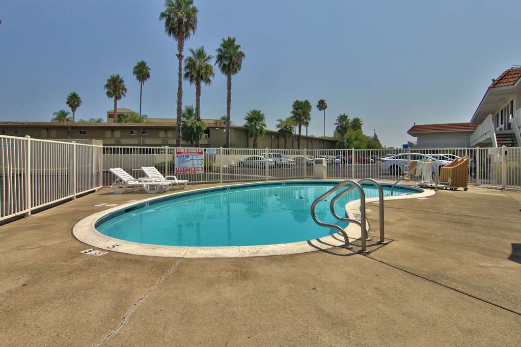 Motel 6 West Sacramento CA - photo 4