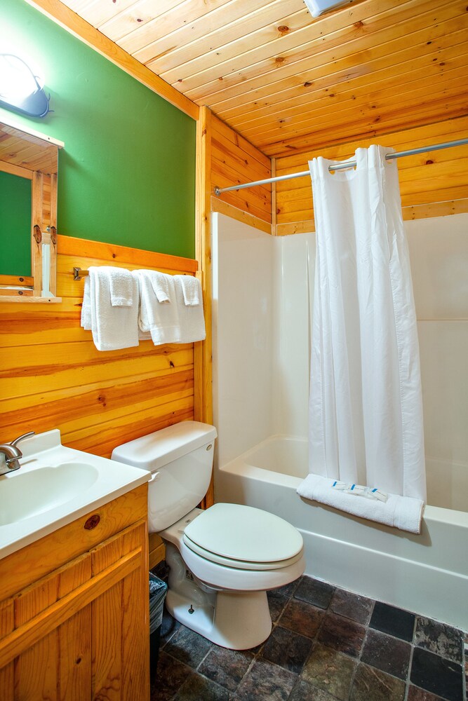 Birchcliff Resort - photo 108