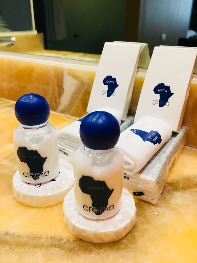 Bathroom amenities