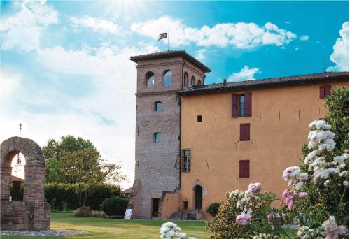 Palazzo delle Biscie Old Tower & Village pet-friendly hotel Molinella