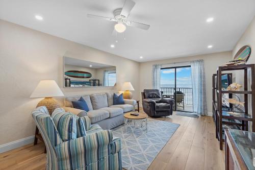 212 2 BR Corner Oceanfront — 4-Star Luxury Hotel in New Smyrna Beach, United States