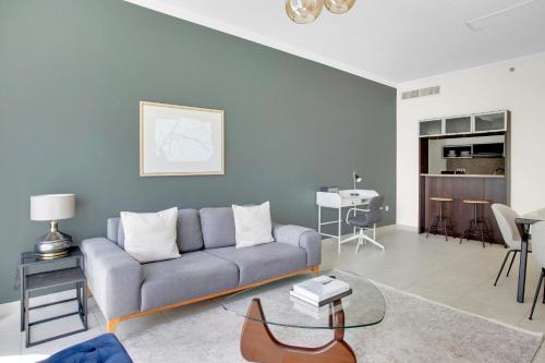 Marina Quays West Dubai Marina Mint Stay — 4-Star Luxury Hotel in Dubai, United Arab Emirates