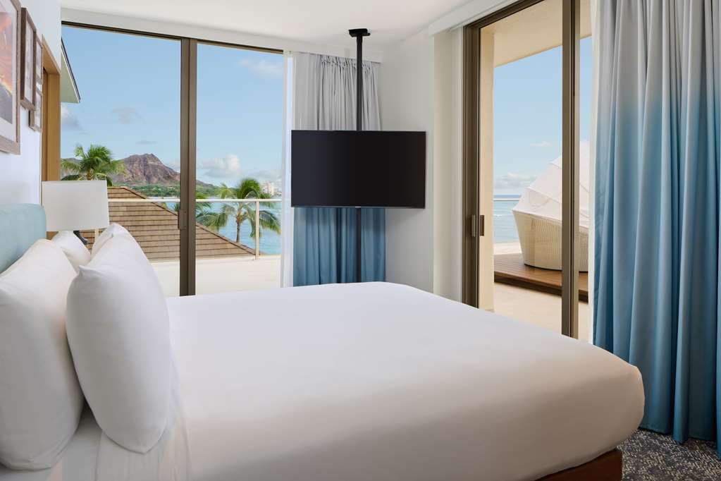 Outrigger Reef Waikiki Beach Resort - photo 164