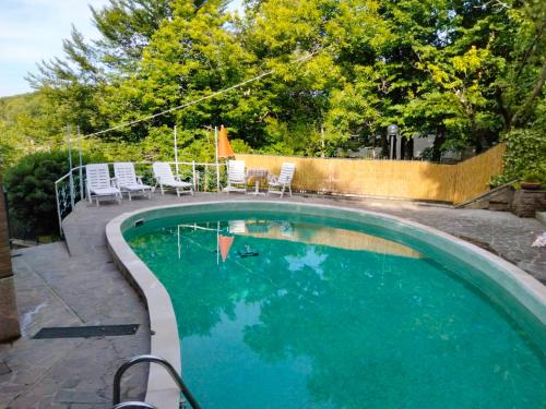 La Mansarda Nel Bosco — 4-Star Luxury Hotel in Tolfa, Italy