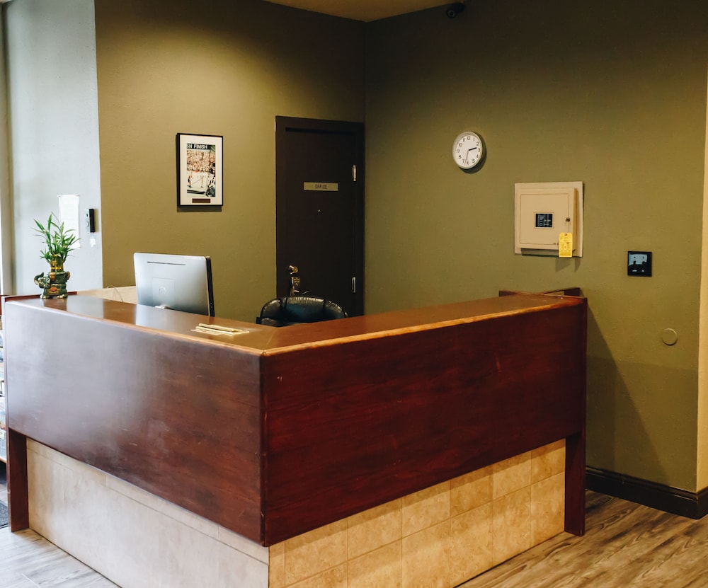 Boulder Twin Lakes Inn - photo 2