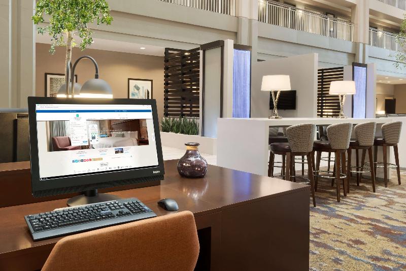 Embassy Suites by Hilton Chicago Lombard Oak Brook - photo 125