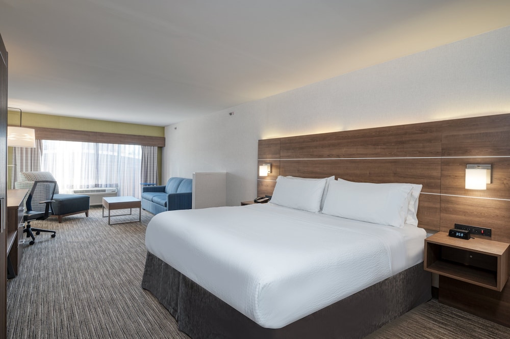 Holiday Inn Express Radcliff Fort Knox by IHG - photo 12