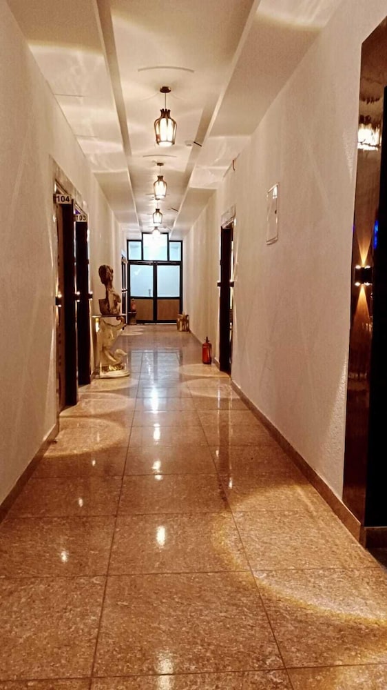 Deepak Hotel — Meerut — photo 3