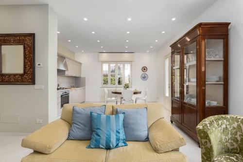 Villa delle Agavi — 4-Star Luxury Hotel in Marina Di Pisa-Tirrenia-Calambrone, Italy