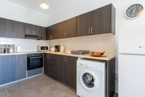 Diamond s 2 Bedroom Apartment in Larnaca