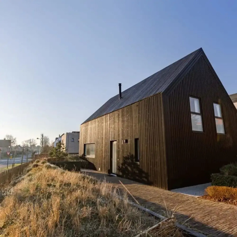 Stylish Holiday Home Close to the Beach — 4-Star Luxury Hotel in Koksijde, Belgium