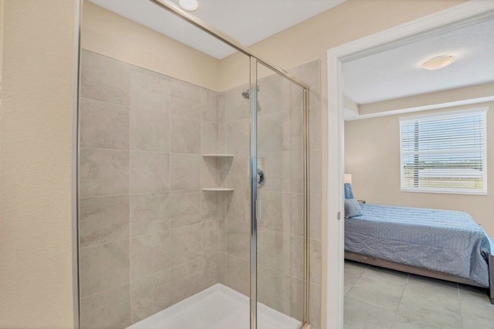 Voted #1 Resort Storey Lake Water Park 2 Bedroom Townhouse by Redawning - photo 5