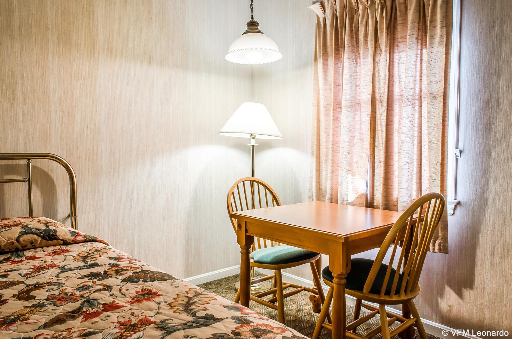 Rodeway Inn Akron - photo 8