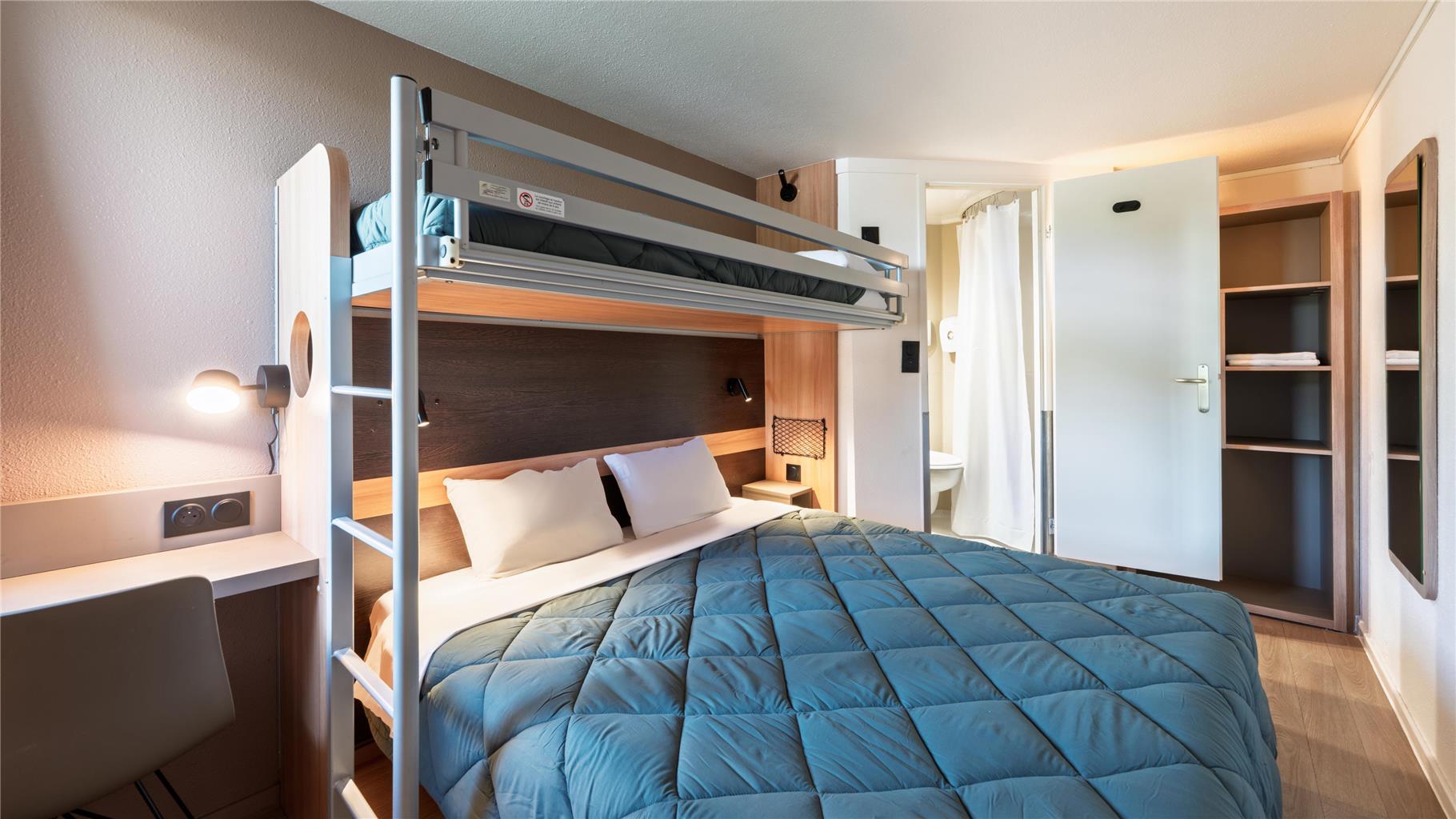 Premiere Classe Valenciennes Ouest Petite Foret — Valenciennes