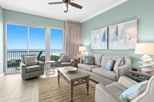 The Crescent 410 - carbon neutral hotel in Destin