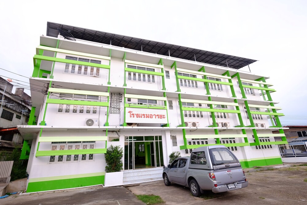 Araya Hotel — hotel in Sakon Nakhon