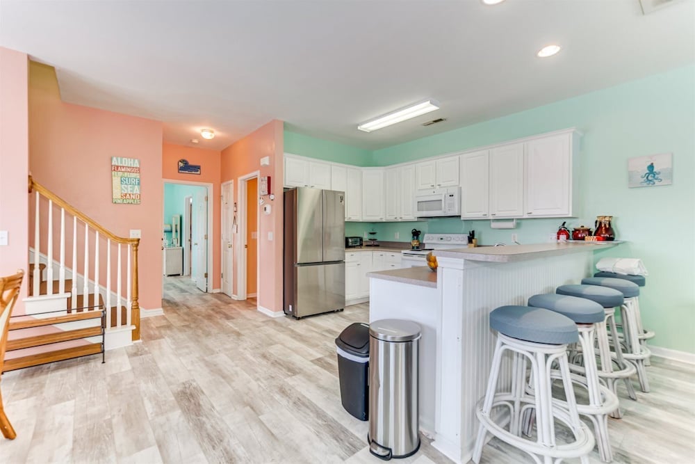 An Amazing Surfside Beach Escape - photo 68