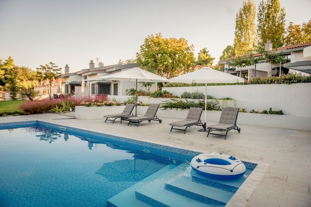 Pleiades Boutique Villas — 4-Star Luxury Hotel in Kassandreia, Greece