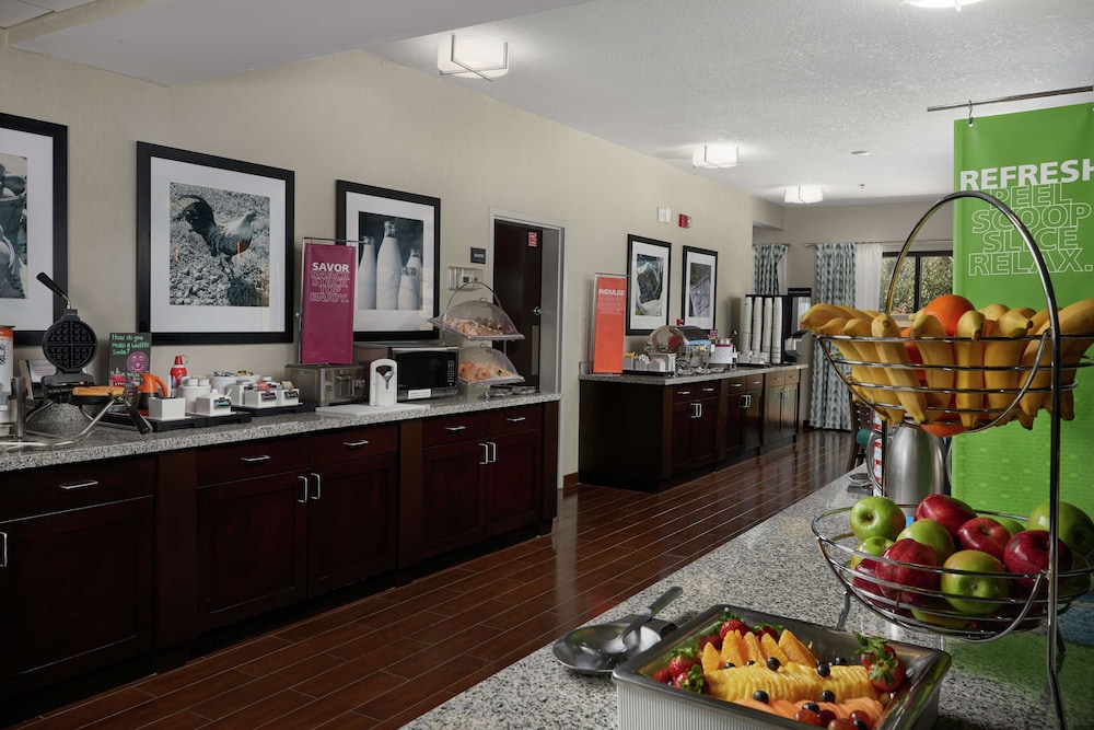 Hampton Inn Jupiter Juno Beach - photo 36
