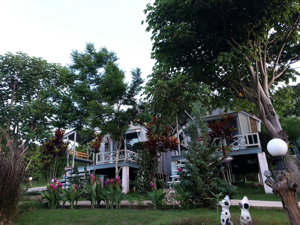 Baan Lomnow Khao Kho in Khao Kho, Thailand