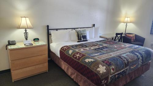 Antlers Inn - photo 10