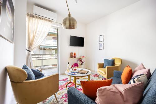 Modern 2BR Apartment with Balcony Near Metro — 4-Star Luxury Hotel in Athens, Greece