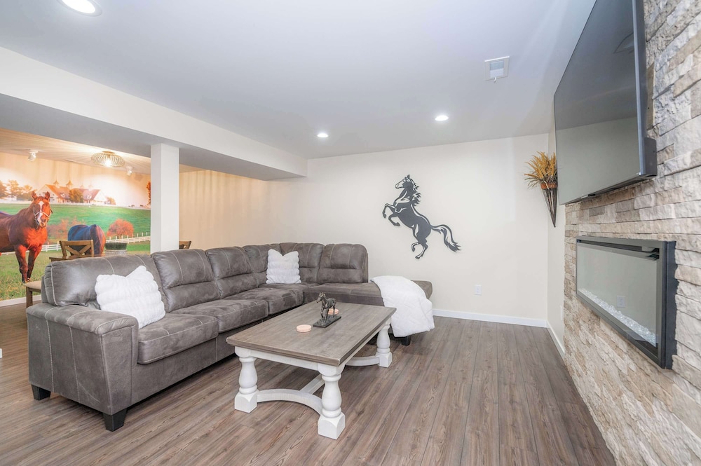 Horse Haven — Williamstown