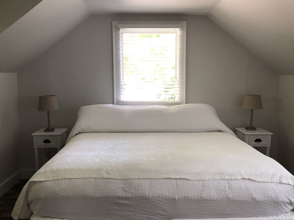 The Woodstock Inn on the Millstream - photo 14