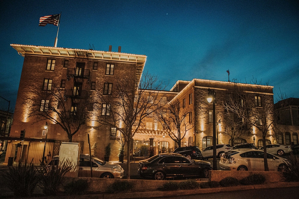 Hotel Petaluma Tapestry Collection by Hilton - photo 35