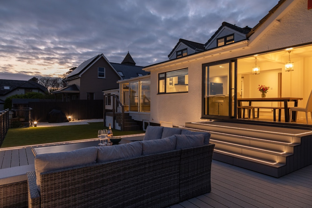 Sou West in Kingsbridge, United Kingdom