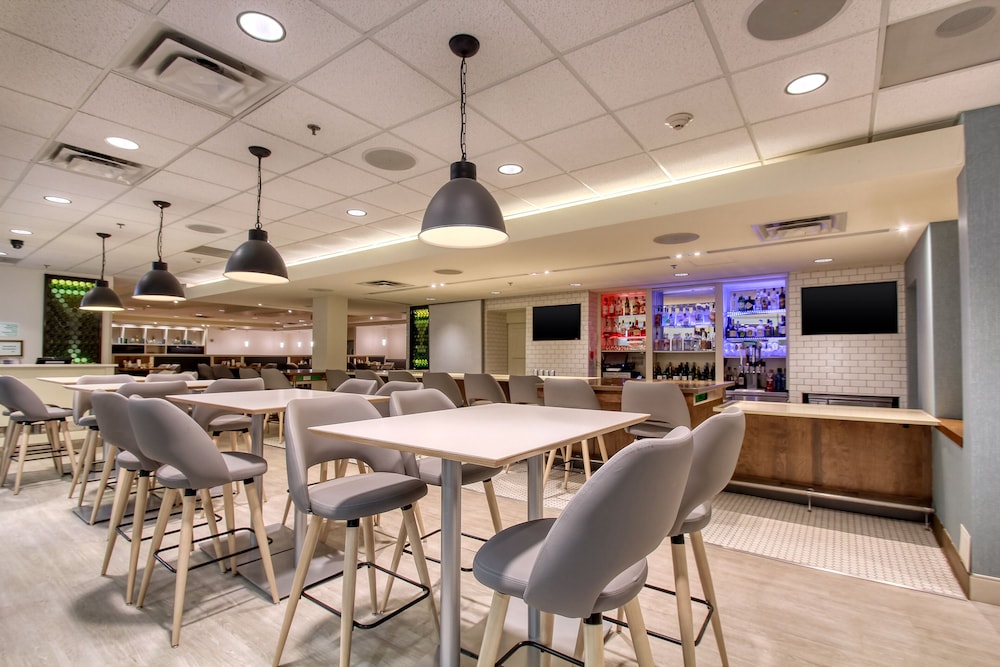 Holiday Inn Hotel & Suites Atlanta Airport North by IHG - photo 56
