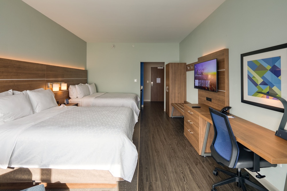 Holiday Inn Express & Suites Charlotte South End by IHG - photo 65