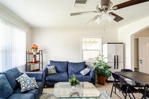 Pvt ROOM in Shared home Near Beach — 4-Star Luxury Hotel in Sarasota, United States