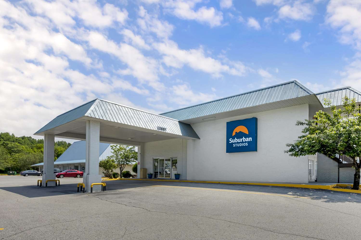 Suburban Studios Cookeville - photo 24