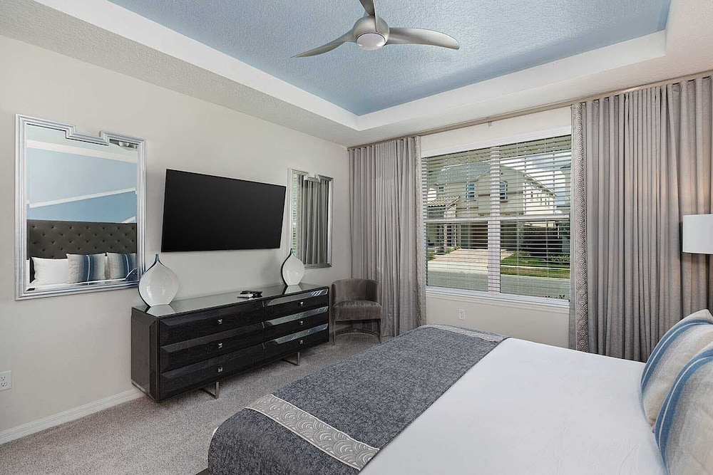 Solara Resort Luxury 9 Bedroom Homes - photo 150