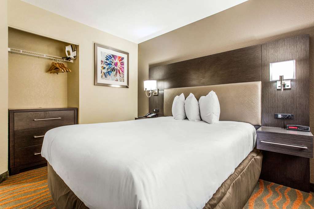 MainStay Suites Greenville Airport - photo 18