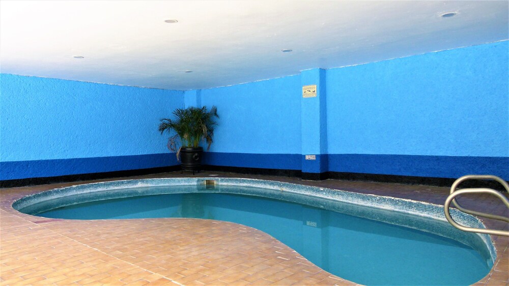 Rooftop Pool