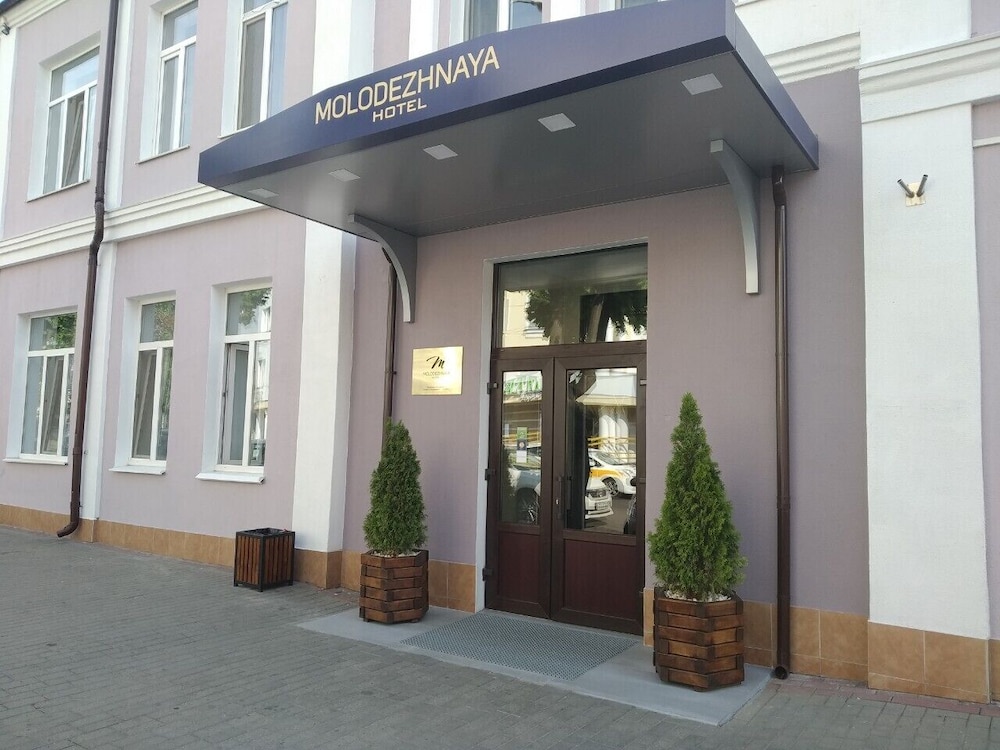 Molodezhnaya Hotel - carbon neutral hotel in Brest