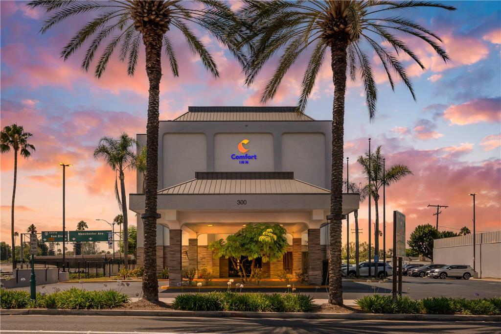 Comfort Inn Anaheim Resort - photo 30