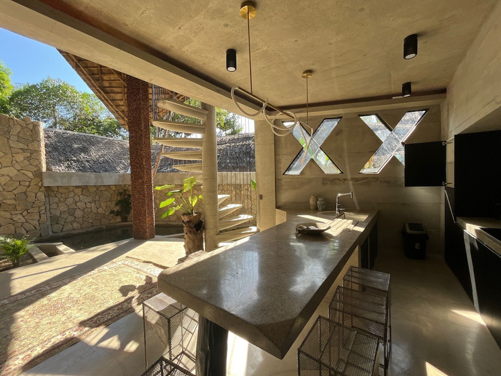 Happiness Kulambo Villa El Nido — 4-Star Luxury Hotel in El Nido, Philippines