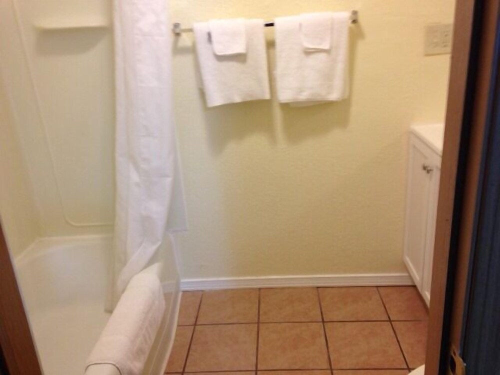 Greencastle Inn - photo 14