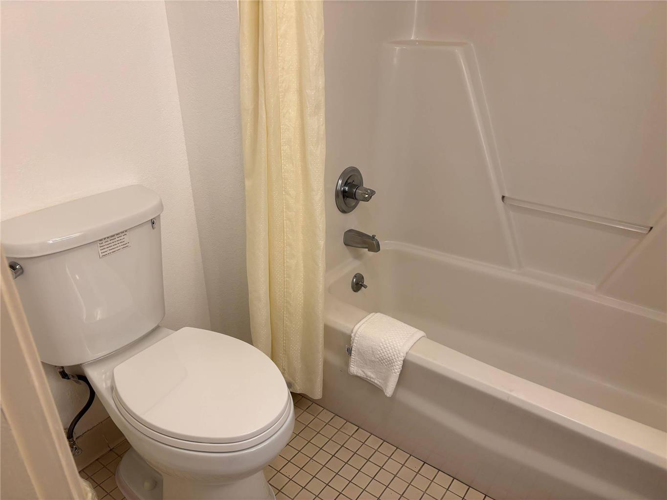Econo Lodge Yazoo City - photo 26