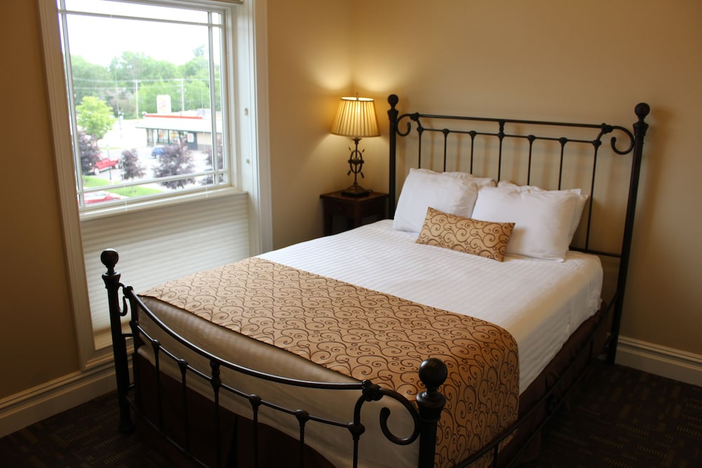 Riverwalk Place Resort & Spa - photo 12