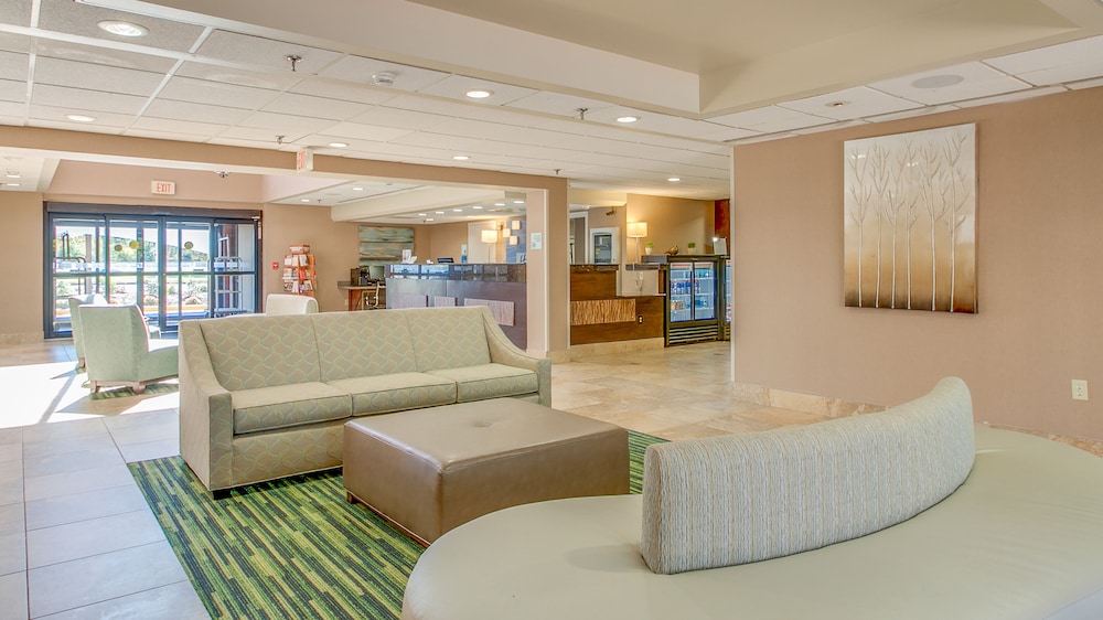 Holiday Inn Express Richmond Midlothian Turnpike by IHG - photo 27