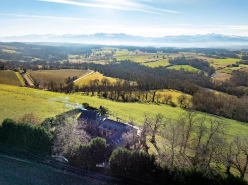 Ferme Bourdasse - carbon neutral hotel in Unknown City