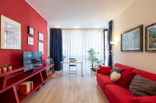 Twins Apartment Tolstoj District — 4-Star Luxury Hotel in Milan, Italy