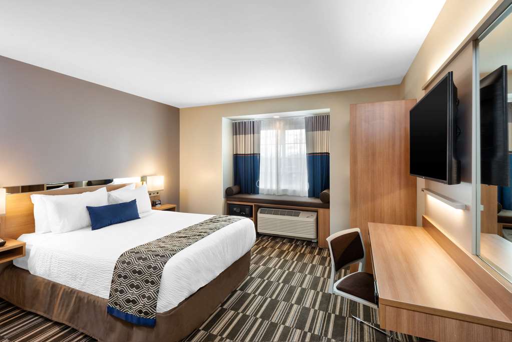 Microtel Inn & Suites by Wyndham Farmington - photo 32
