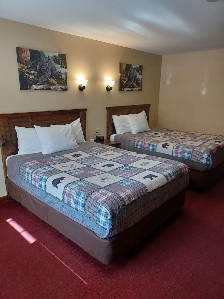 Northwoods Motel - photo 5